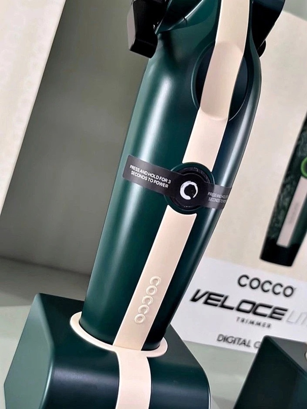 COCCO Hyper Veloce Pro Clipper Green & White